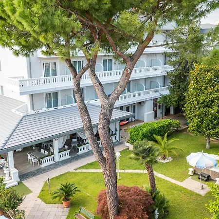 Al Cigno Hotel 4*