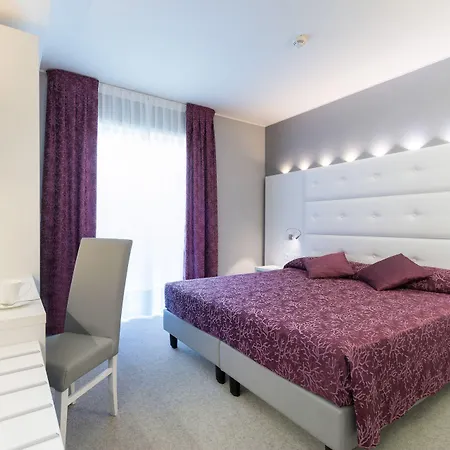 Hotell Al Cigno 4*